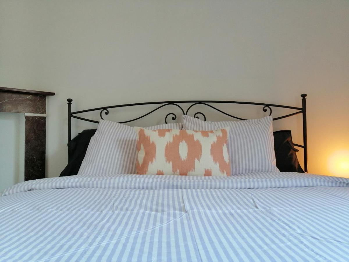 Large Apartment 800M From The Beach 90 Square Meters Ostende Exterior foto