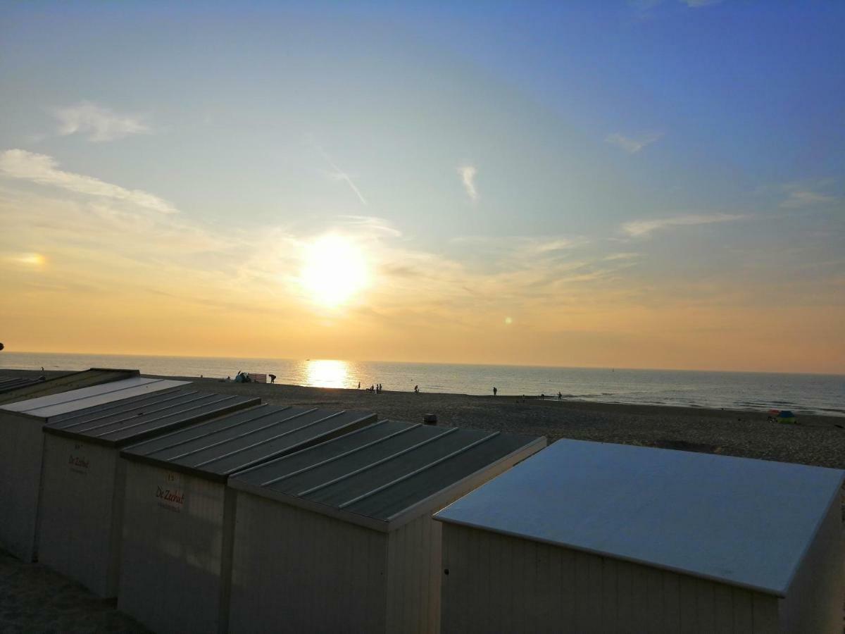 Large Apartment 800M From The Beach 90 Square Meters Ostende Exterior foto